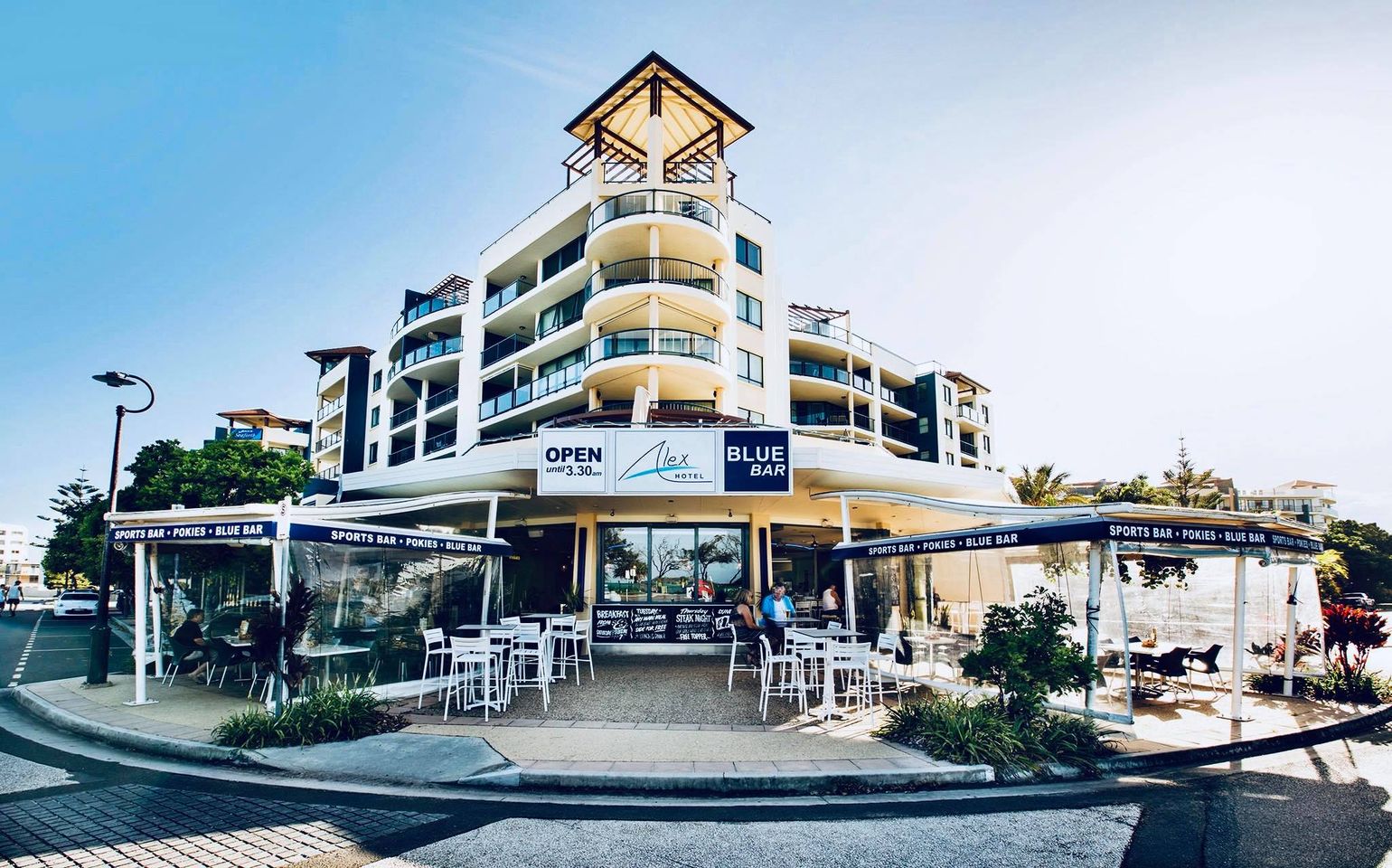 Front view of the Blue Bar at the Alex Hotel in Alexandra Headland